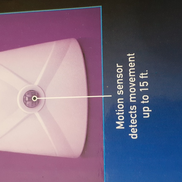 Sensor Brite Dream Glow Night Lamp Motion Sensing Color changing LED Tab… - Picture 9 of 9